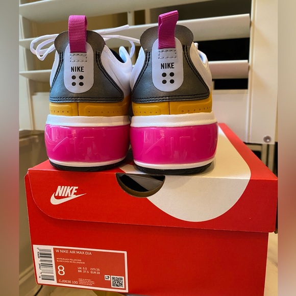Nike Air Max DIA White Pollen Rose CJ0636-100 Running Shoes Sneakers Size 8 NWT - Picture 6 of 13